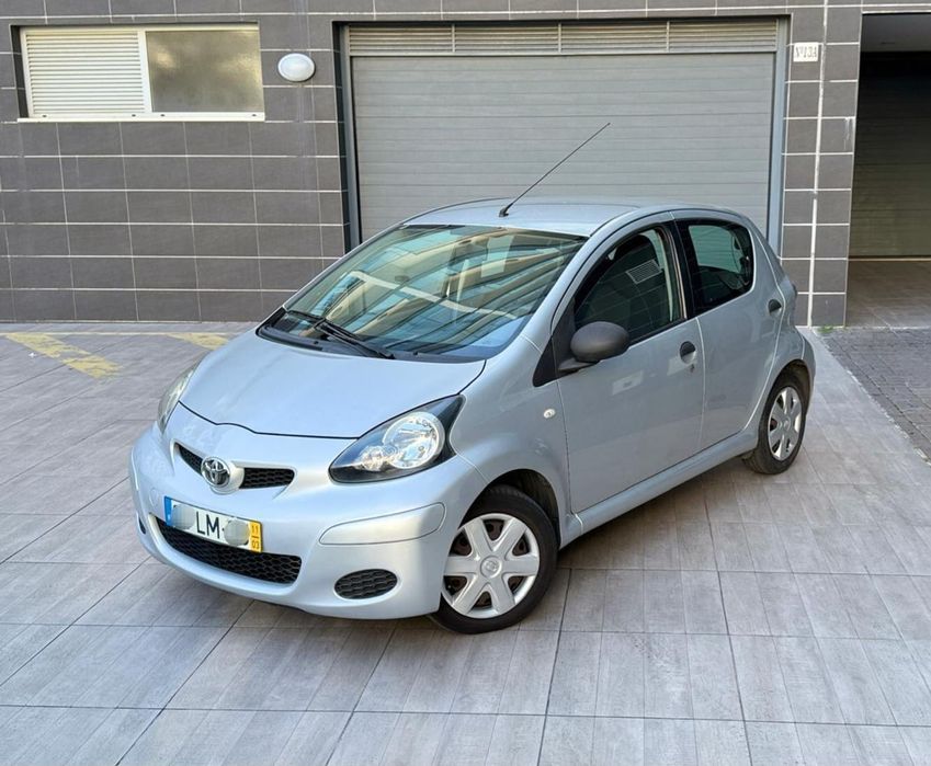 Toyota Aygo 1.0 A/C 130MIL KMS Nacional