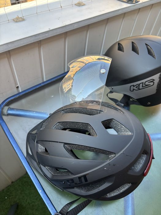 Kask na rower i hulajnogę