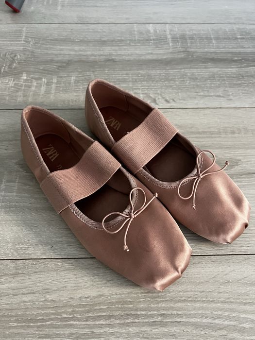 Сатиновые балетки/туфли Zara