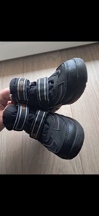 Buty kozaki zimowe 25 dla chlopca ocieplane. Wkładka dlugosc 16.5cm. S