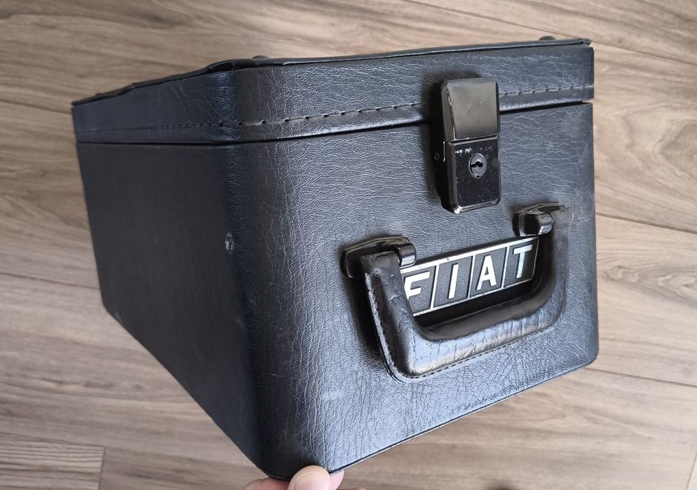 Zabytkowa skrzynia walizka serwisowa warsztatowa FIAT rarytas ASO