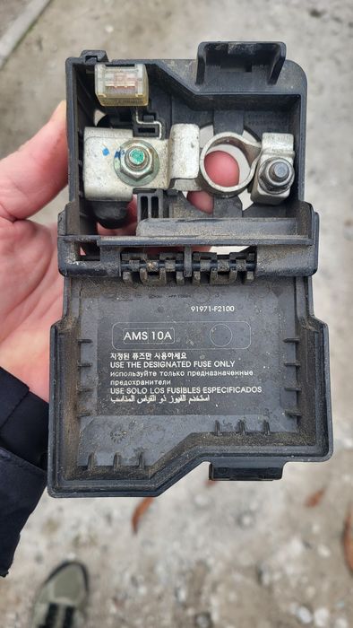 Клемма плюсовая АКБ с проводом Elantra AD 16-20