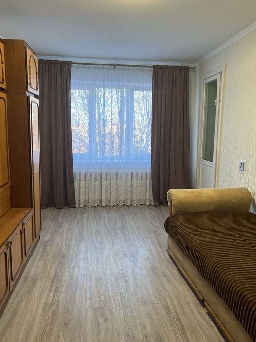 Оренда 3-кімнатної квартири по вул. Гайдамацька 10/12