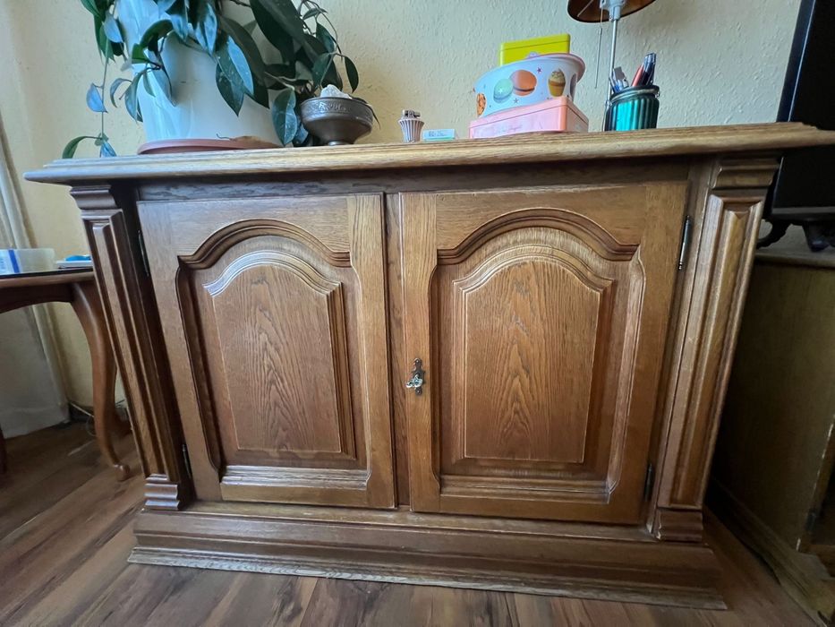 Kredens debowy w super stanie