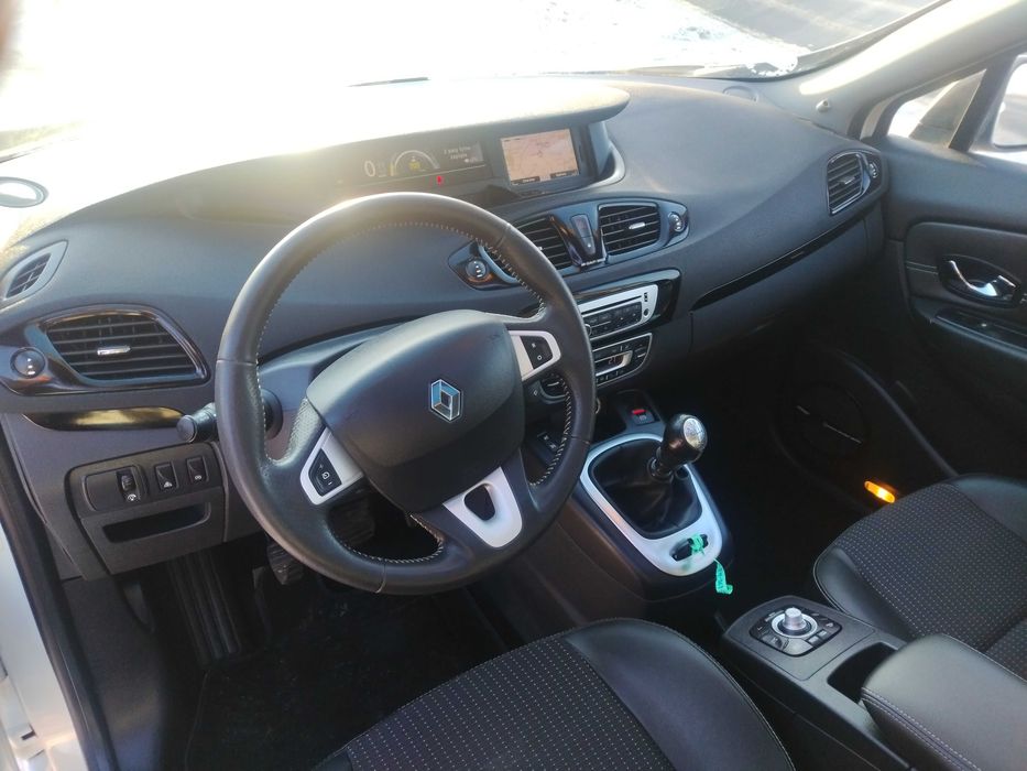 Renault Scenic 3 Lift 1.6DCI 131 KM