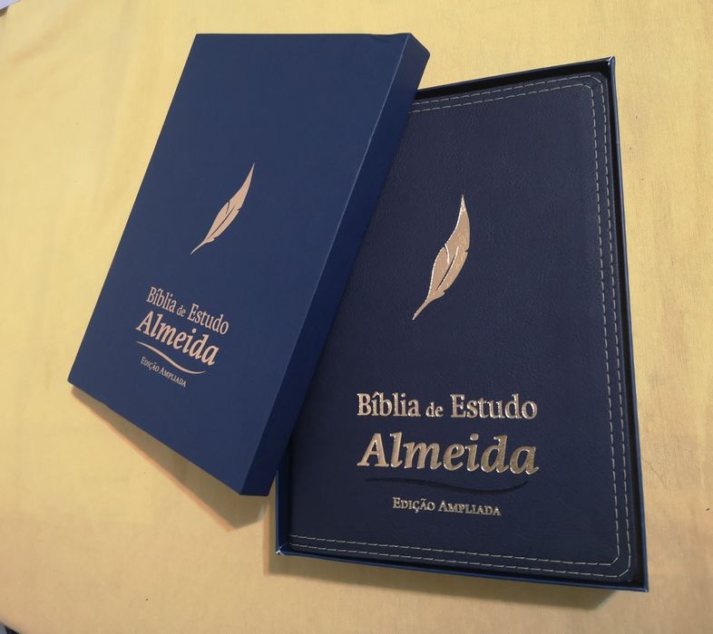 Bíblia de Estudo Almeida NOVA