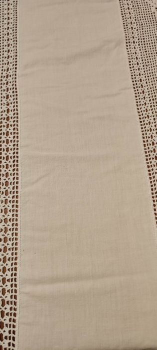 Toalha de linho e renda 205x170