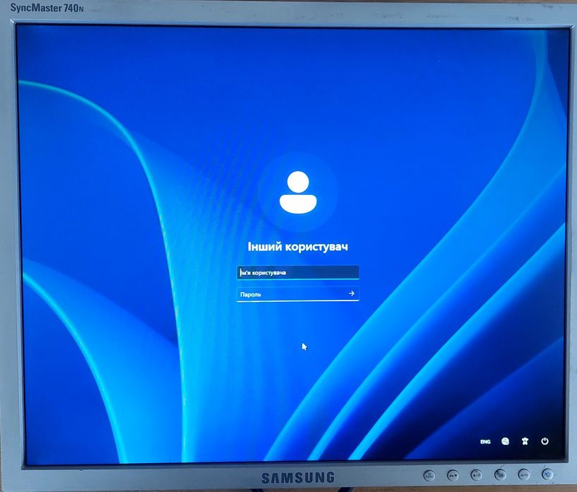 Продам монітор Samsung GH17LS