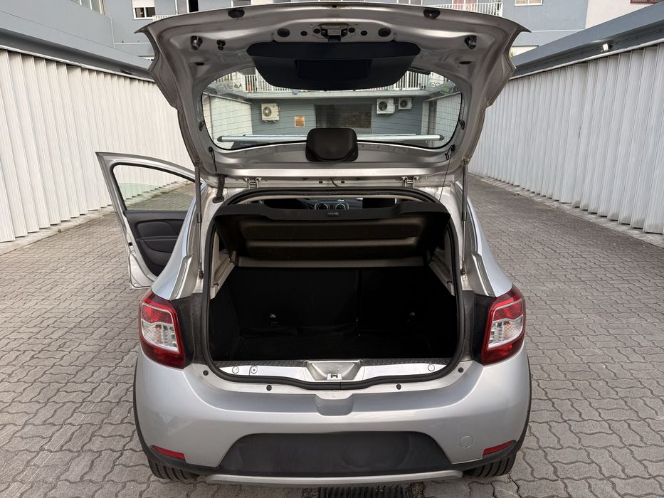 Dacia Sandero Stepway 2014