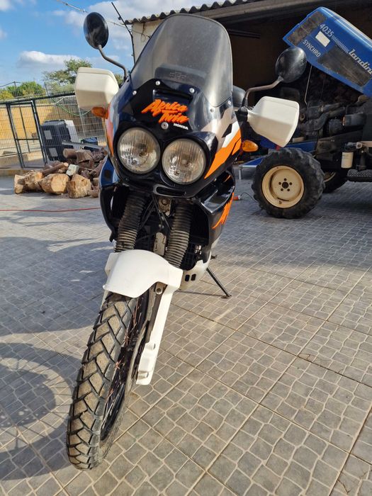 HONDA Africa Twin 750cc