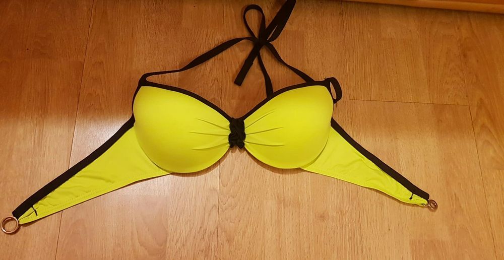 Nowy strój kąpielowy