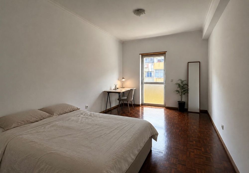 Leia a Descrição - Quarto de Casal alugar Mem Martins