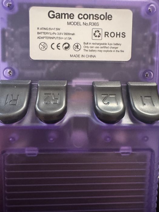 Consola de jogos  R36S retro