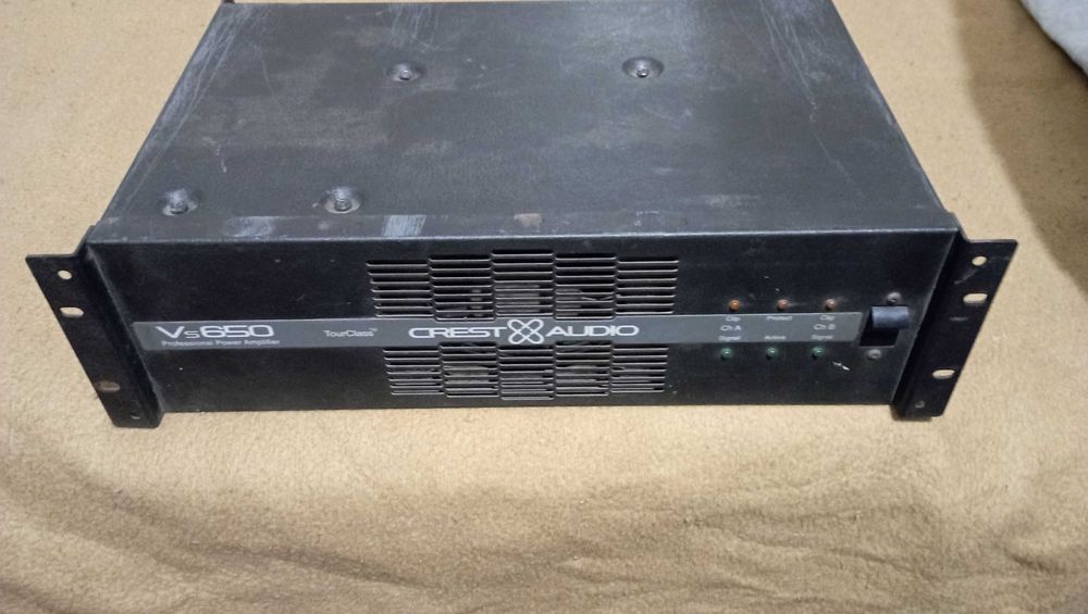 Підсилювач Crest audio vs 650