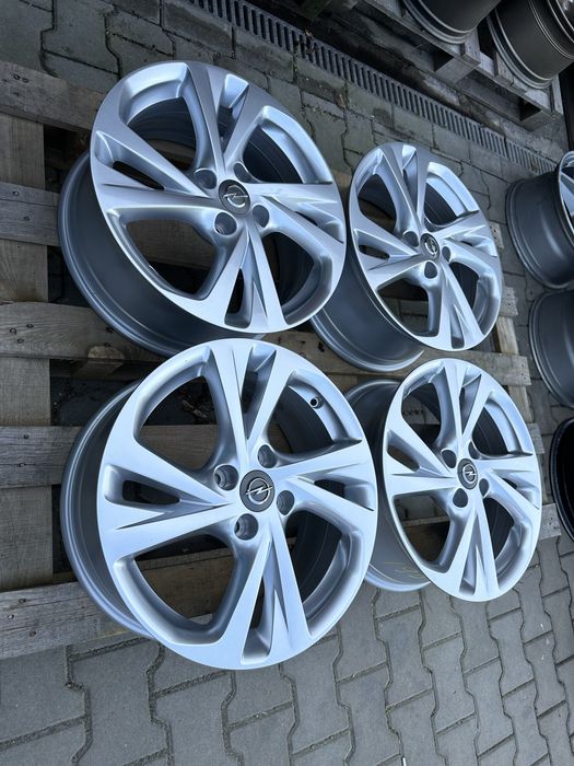 4x108 7jx17 et38 17” oryginał Opel corsa f NOWE