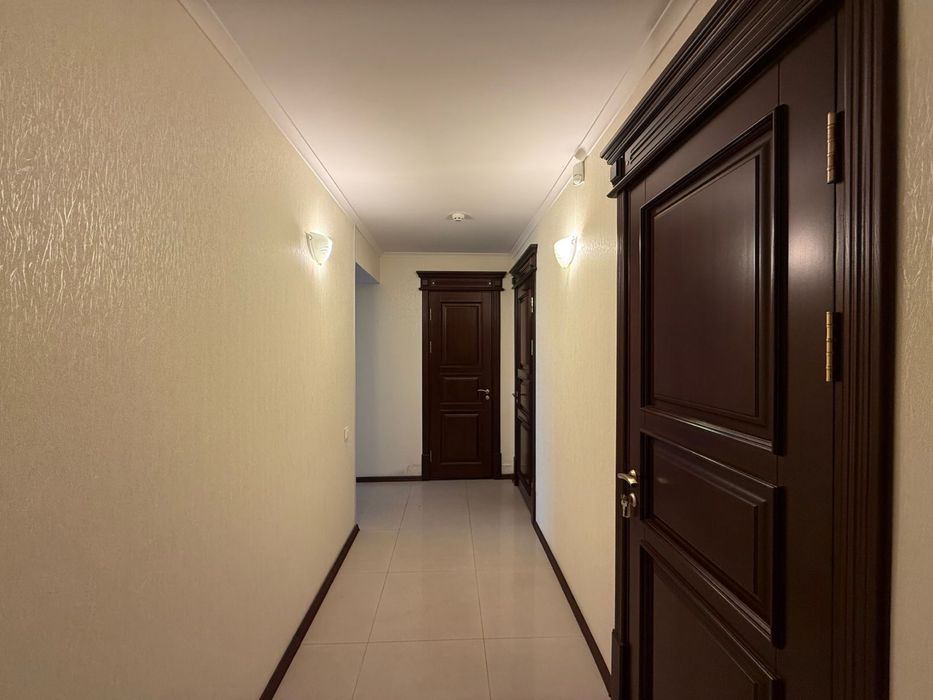 Фасадное помещение в центре города