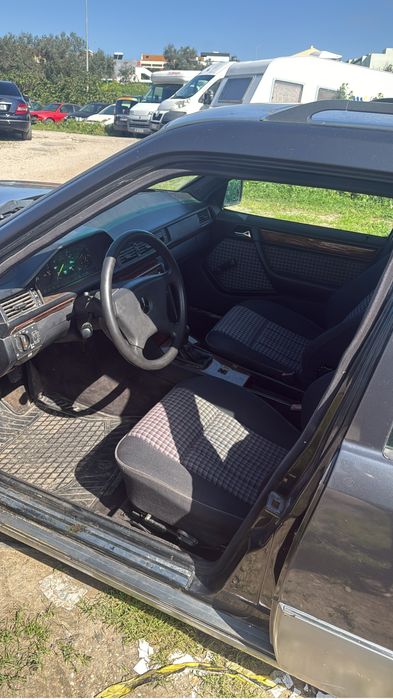 Carrinha w124 250d AC