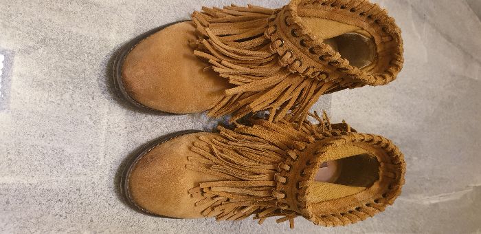 ZARA r. 36 botki skóra naruralna zamszowa camel frędzle boho kowbojki