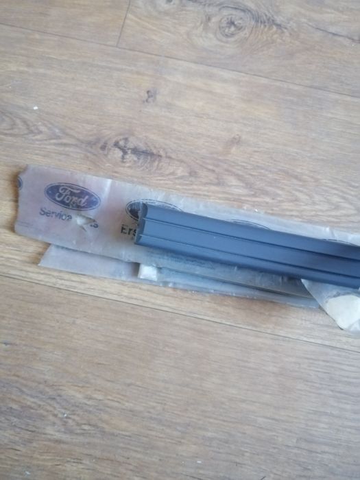 Молдинг универсальный, противоударный .