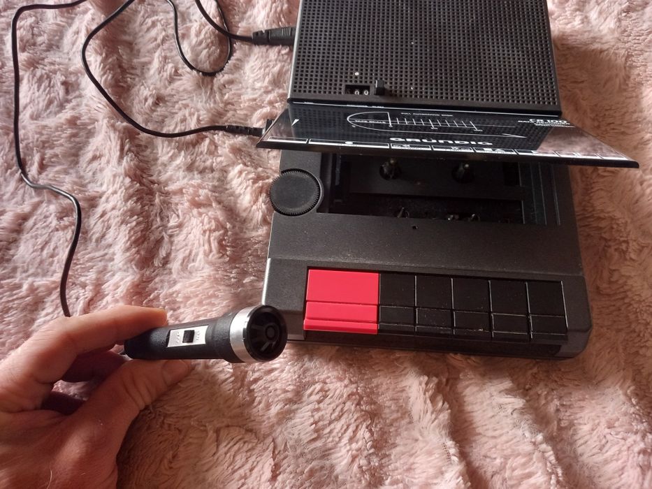 Grundig CR 100 cassetes gravador