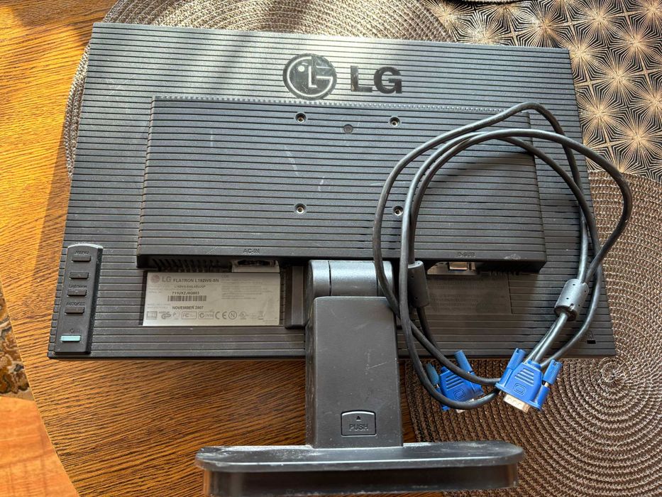 monitor lg flatron