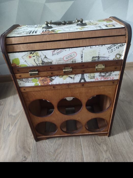 Міні-бар на 6 бутилок