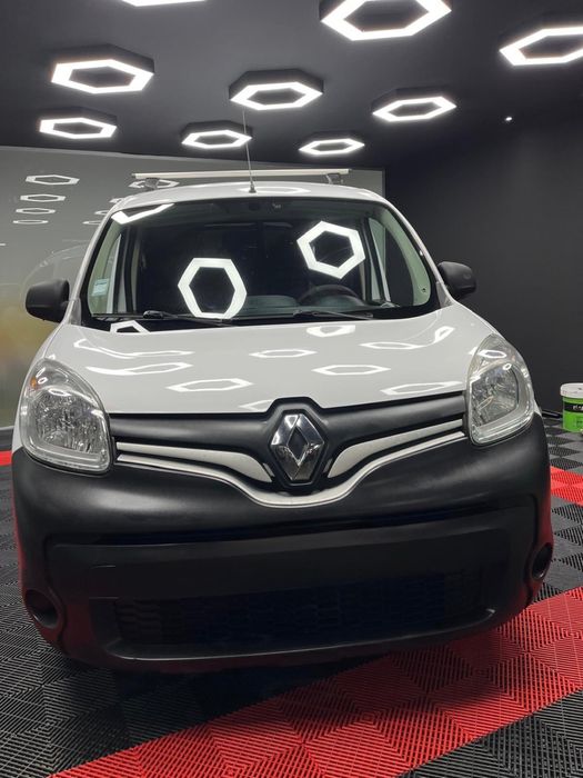 Renault kangoo 1.5dci 2014 gasolio 3 lugares