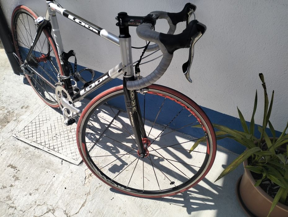 Bicicleta de carbono look