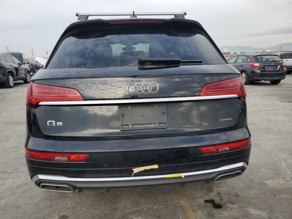 Audi Q5 2023 рік