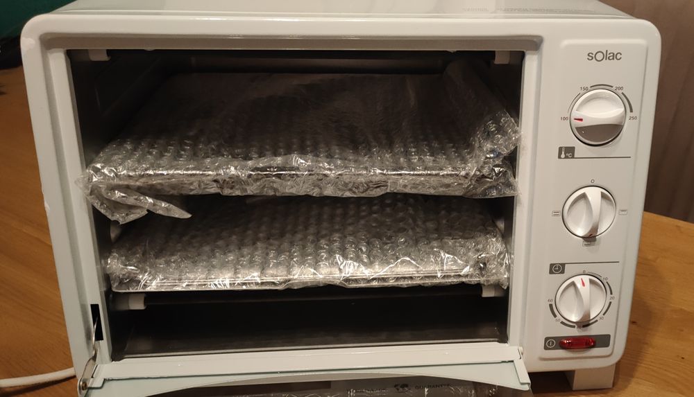 Piekarnik przenośny SOLAC nowy