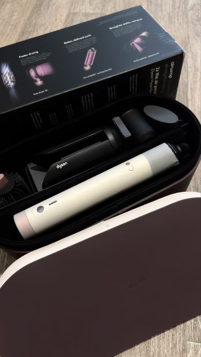 Продам новий Мультистайлер Dyson Airwrap Coanda 2x Multi Styler & Dryer HS09 Ceramic Pink/Rose Gold (598757-01)