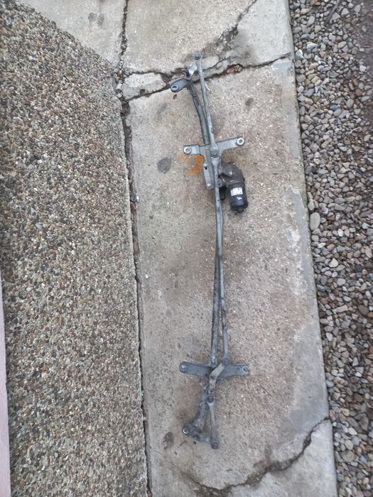 Трапеція двірників склоочисників Віто Віано Vito 639