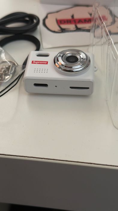 Câmara digital Supreme Keychain