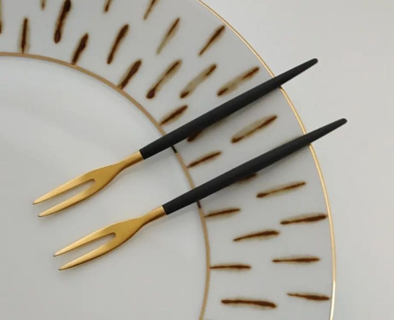 Fruto de Costela de Adão - ananás banana