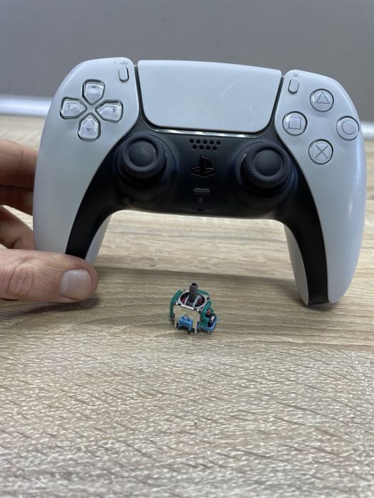 Ремонт геймпада (джойстика) PS5\PS4 (DualShock\Dualsense) Xbox One 360