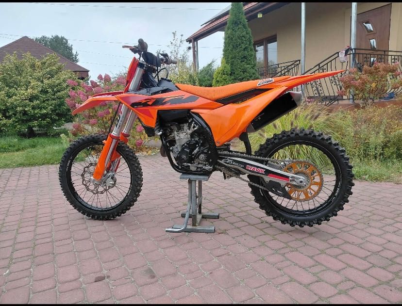 KTM