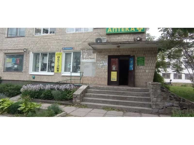 ПРОДАЖ - Приміщення відділення банку, площею 24,5 кв.м. смт. Мар'янівка