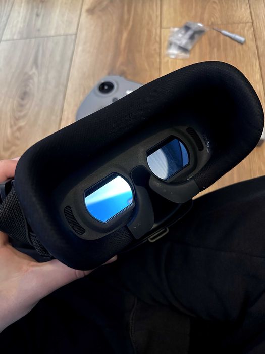 Dron DJI Neo Motion Fly More Combo + DJI FPV Remote Controller 3