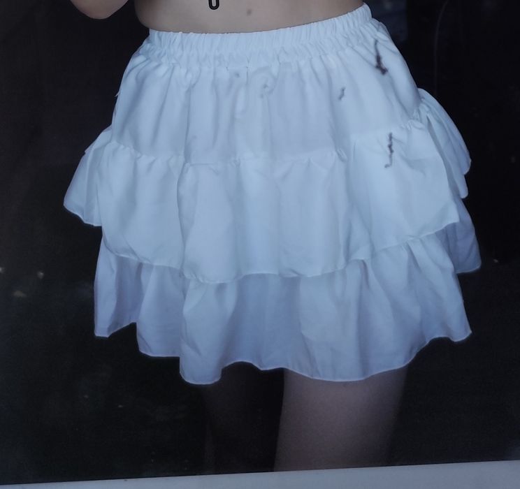 Біла спідниця шорти