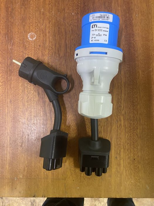 Зарядка Тесла Tesla gen2 gen3 gen1 USA 16-32a Nacs оригінал Гарантія