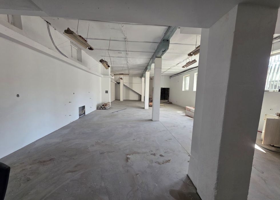 Lokal usługowo-handlowy na wynajem 500m2 centrum Bydgoszczy biuro hala