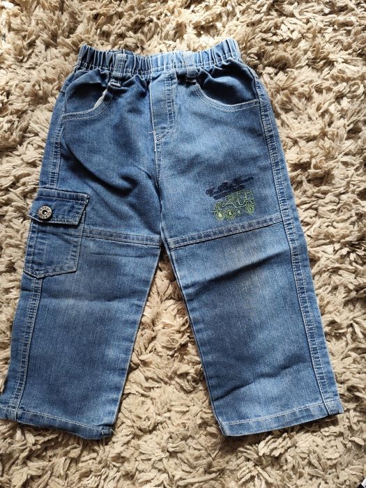 Spodnie jeans r. 92