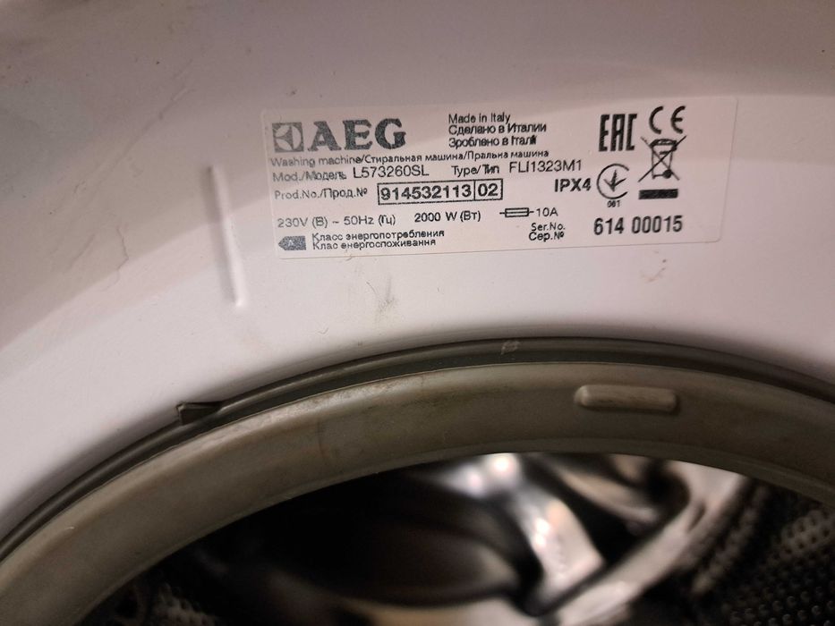 Стиральная машина AEG L573260SL/6кг/1200о/ПОД ремонт!