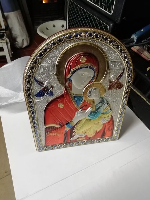 Virgin Mary Image in Silver64285338175490121