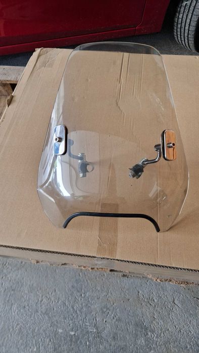 Viseira de moto universal