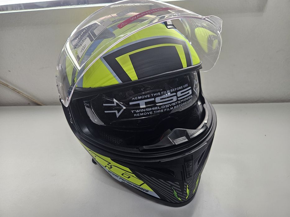 Capacete de mota