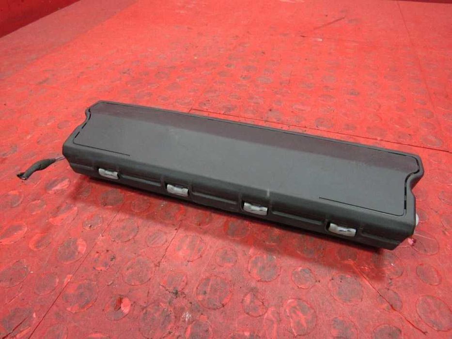 подушка руль коліна  Cadillac Lyriq