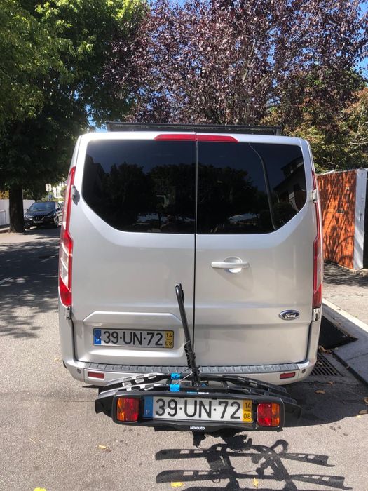 Campervan Ford Costum versao longa