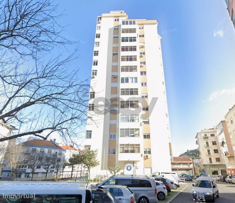 Apartamento T3 em Odivelas com lugar de parqueamento e arrecadação, vi