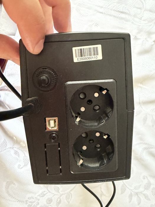 ДБЖ Crown 850VA/480W